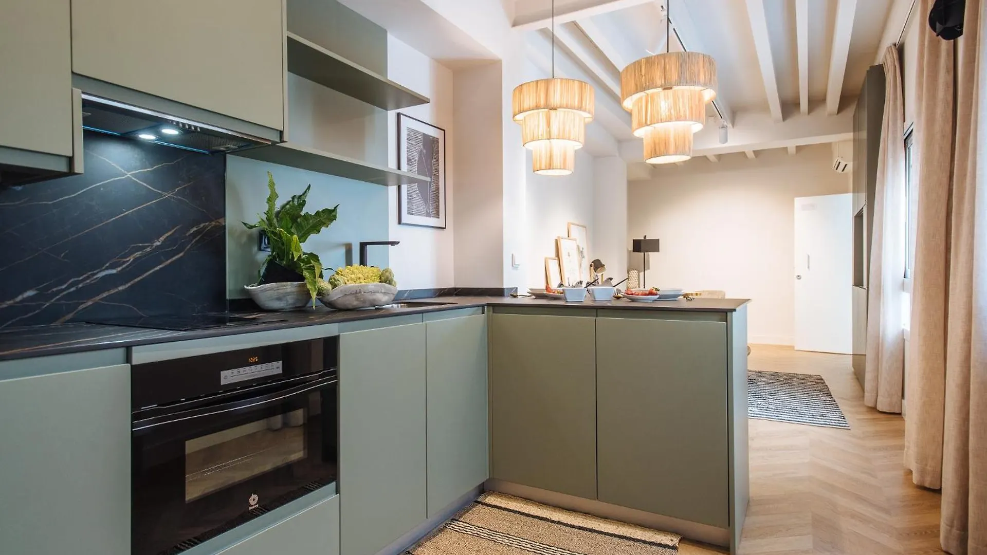 Relator Apartment Seville