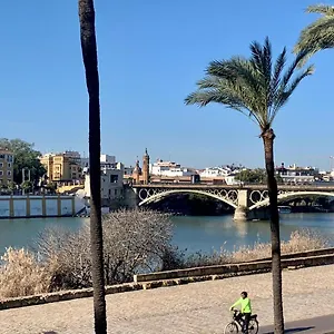  Сasa de vacaciones Fam Sevillian Townhouse