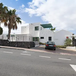  Apartment 2 Palmeras Iii Lanzarote Spain