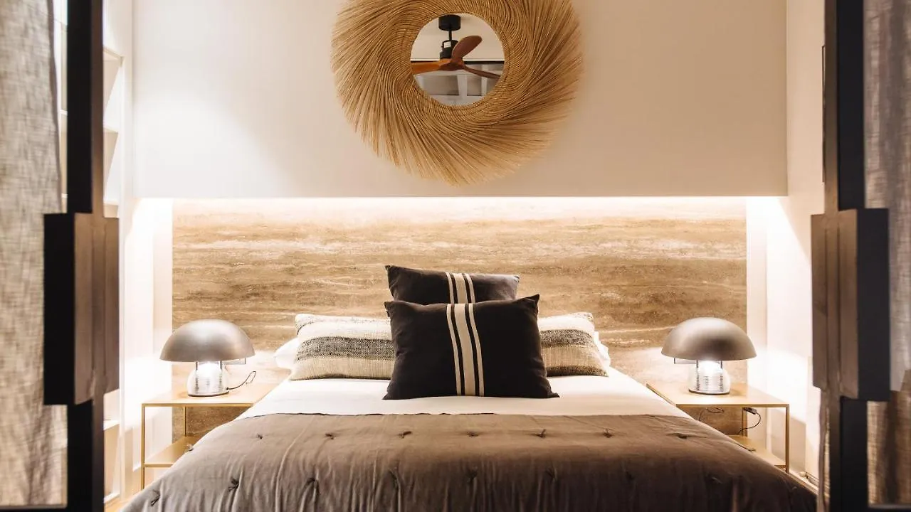 R26 Suites Sevilla Apartment Seville